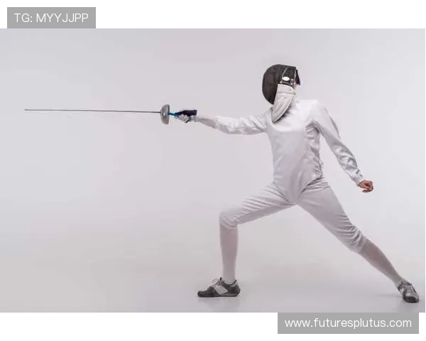 击剑入门必备技巧与实用训练方法全面解析 击剑入门必备技巧与实用训练方法全面解析